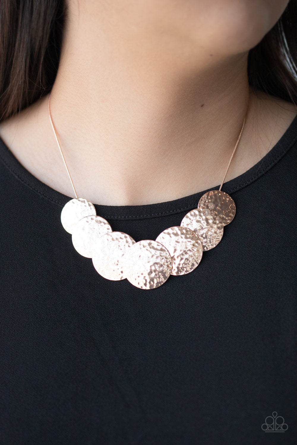 RADIAL Waves - Rose Gold Necklace Paparazzi