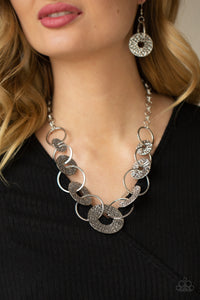 Industrial Envy - Silver necklace Paparazzi