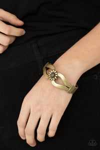 Let A Hundred SUNFLOWERS Bloom - Brass bracelet Paparazzi Accessories