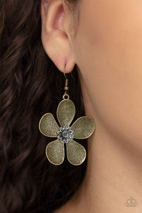 Fresh Florals - Brass  earrings Paparazzi
