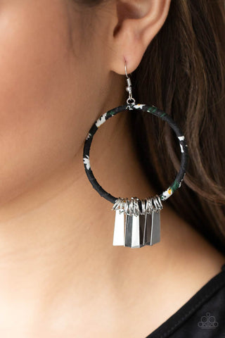 Garden Chimes - Black earrings Paparazzi