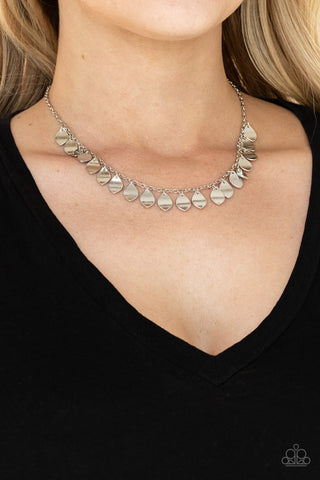 Dainty DISCovery - Silver necklace Paparazzi