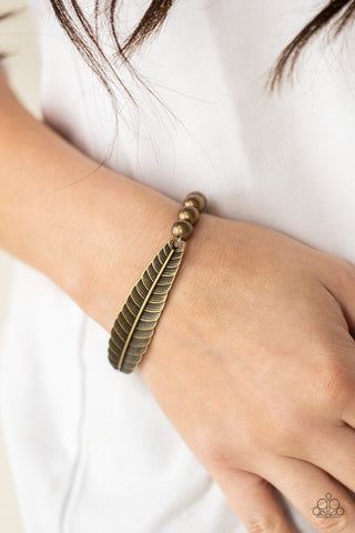 Featherlight Fashion - Brass bracelet Paparazzi