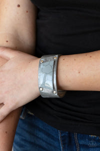 Geo Glamper - Silver bracelet Paparazzi Accessories