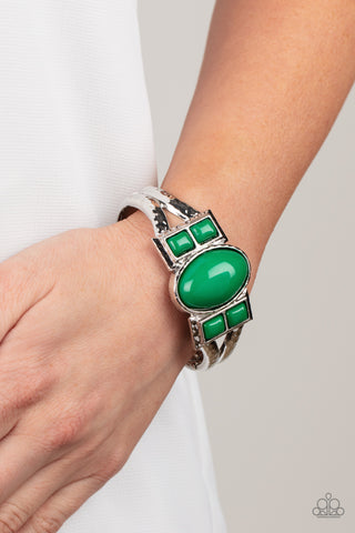 A Touch of Tiki - Green bracelet Paparazzi Accessories